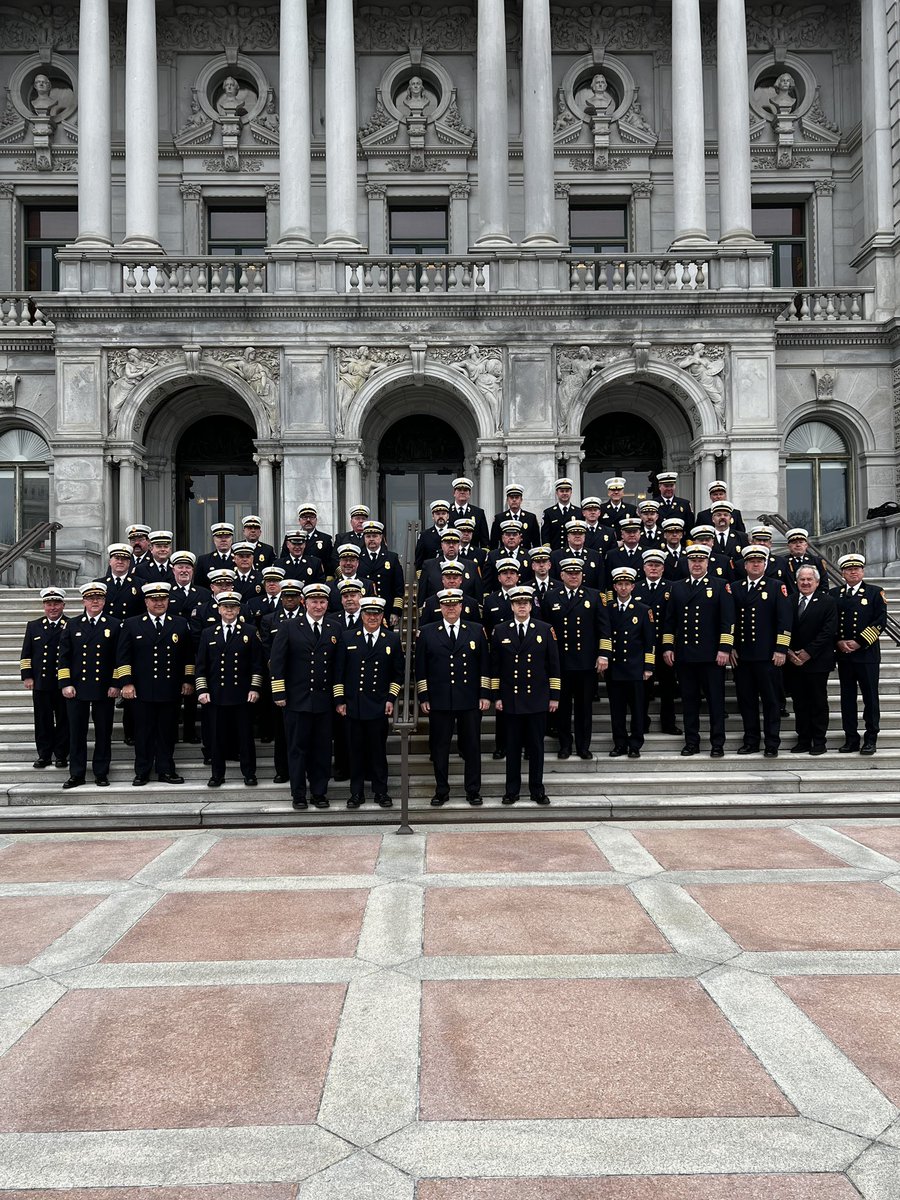 Waltham Fire Dept. tweet media