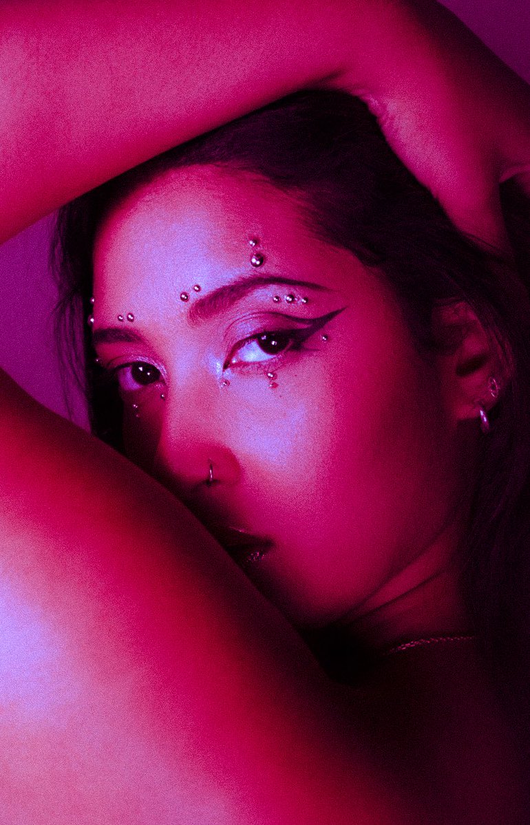 rory ✨ tweet media