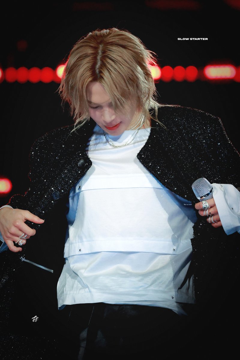 slowstarter1013's tweet image. 260321 정신 나갈거 가트다

#박지민 #지민 #JIMINS #ParkJimin #ジミン #JIMINJIMIN @BTS_twt