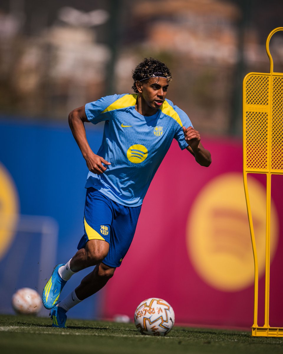 FC Barcelona tweet media