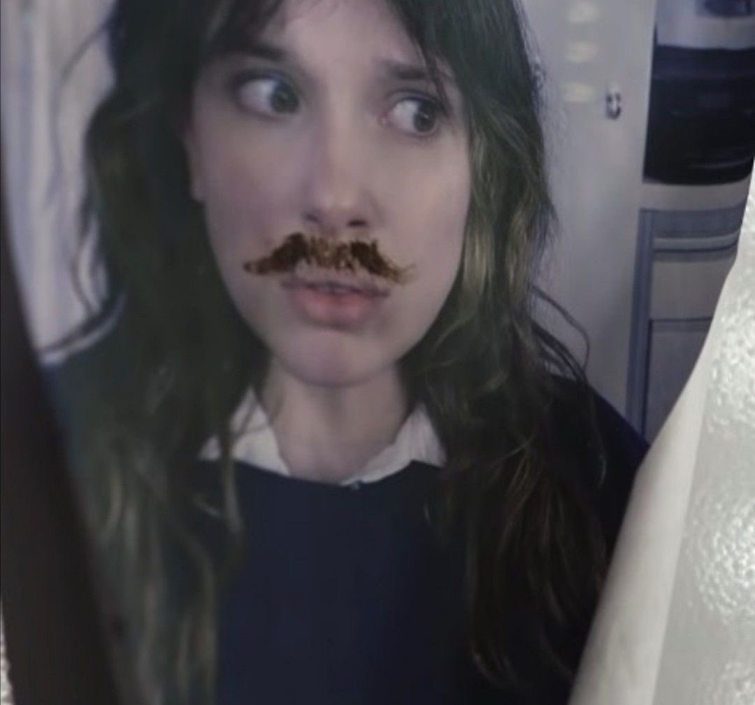 bella wants 3 waterfalls tweet media