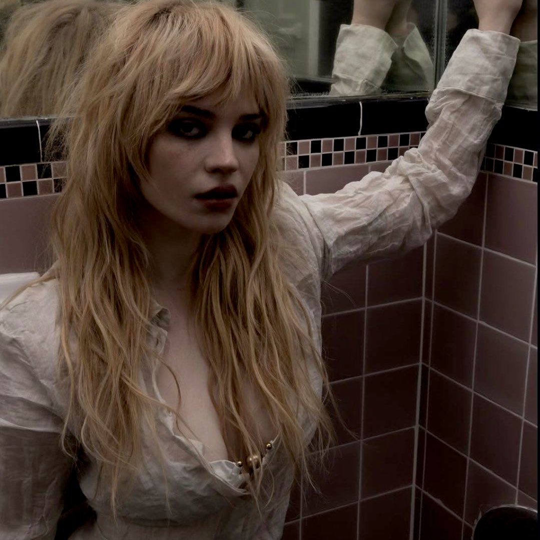 ๐ข๐ฌ๐๐๐๐ฅ๐ฅ๐ ๐ซ๐จ๐ฎ๐ฌ๐ฌ๐๐๐ฎ. tweet media