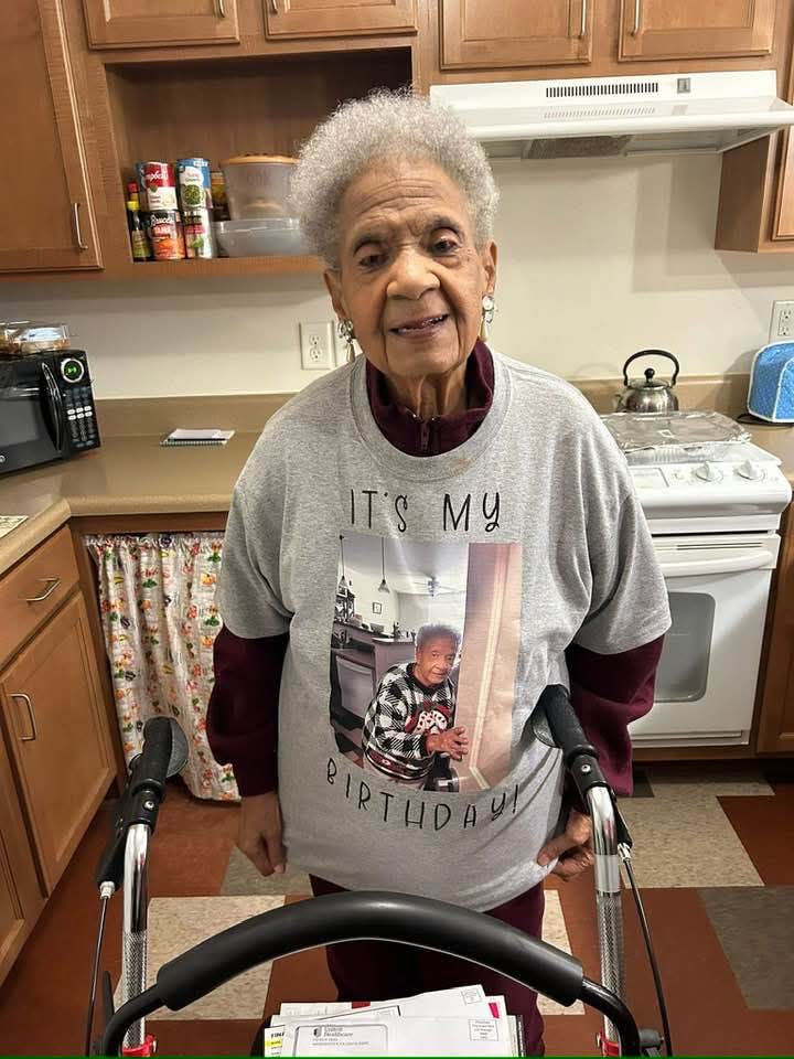 Eliana Alice tweet media