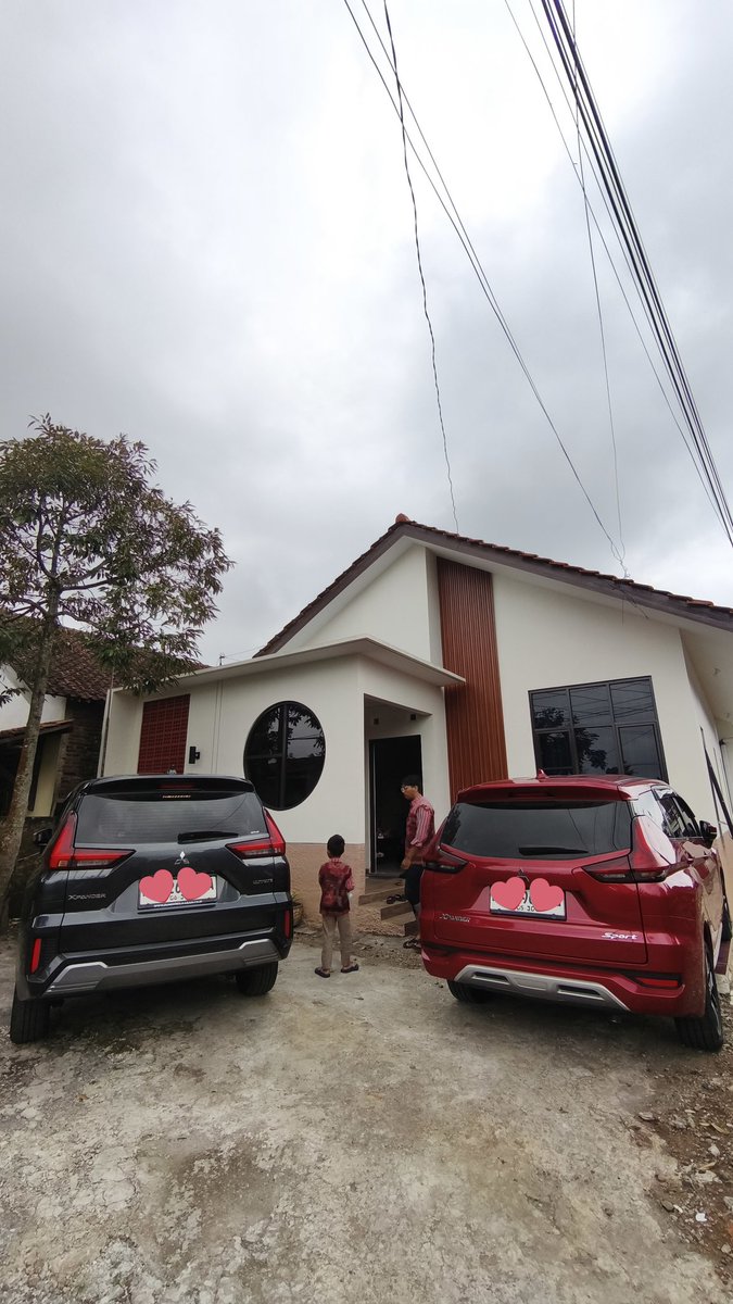 rkosana's tweet photo. Gen 2 meet up dengan Gen 3 🥰 https://t.co/Ad2aoGwr2O