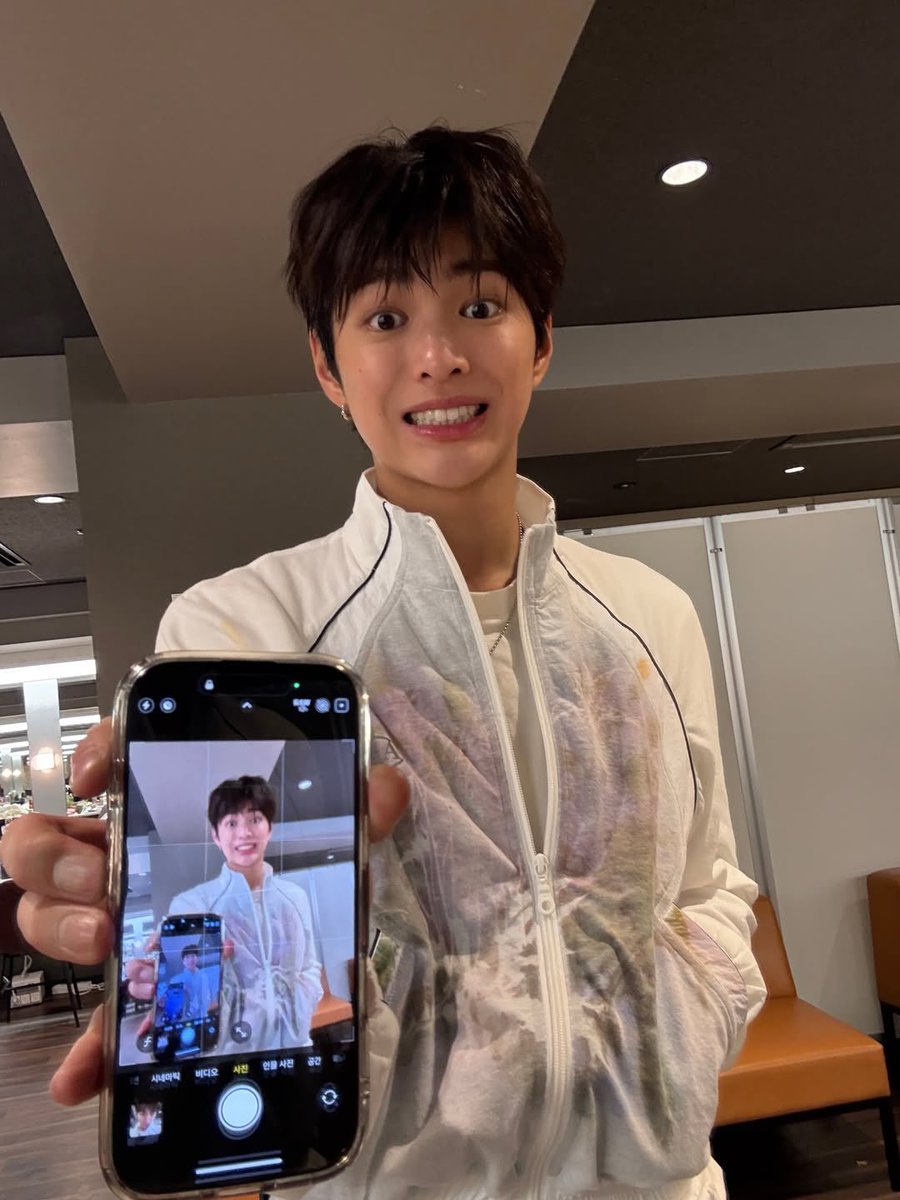 keonho pics tweet media