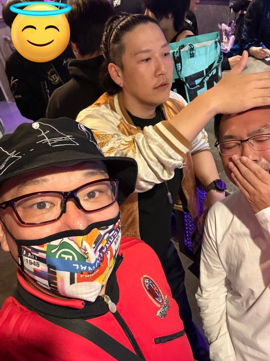 0180IJAY's tweet photo. 最後に3人でみれたのほんとよかった。
あきさんありがとうございました😊 https://t.co/pEVO6B67Bm