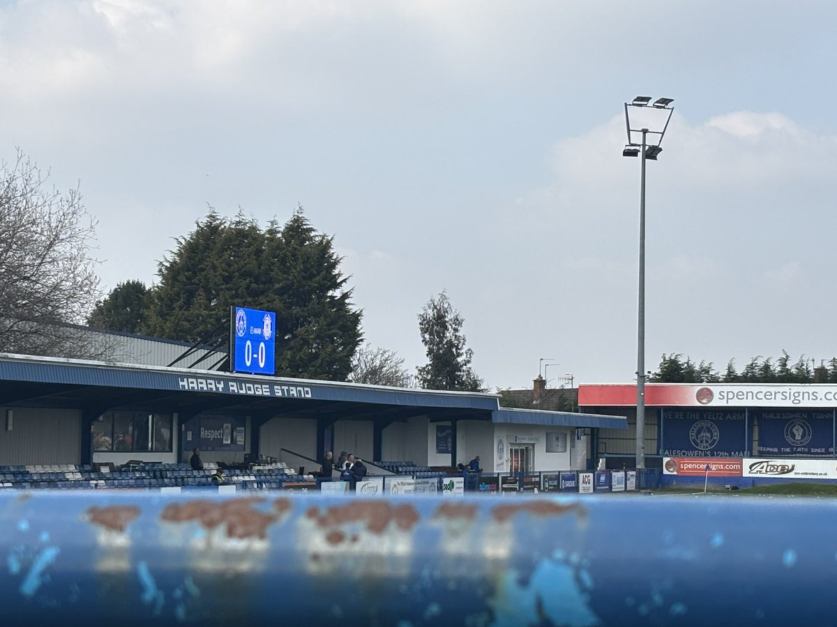 halesowentownfc's tweet photo. 📍𝘏𝘰𝘮𝘦 𝘴𝘸𝘦𝘦𝘵 𝘩𝘰𝘮𝘦

📋 Team News 🔜

#UpTheYeltz | #HALBUR https://t.co/bcWEPX1Lid