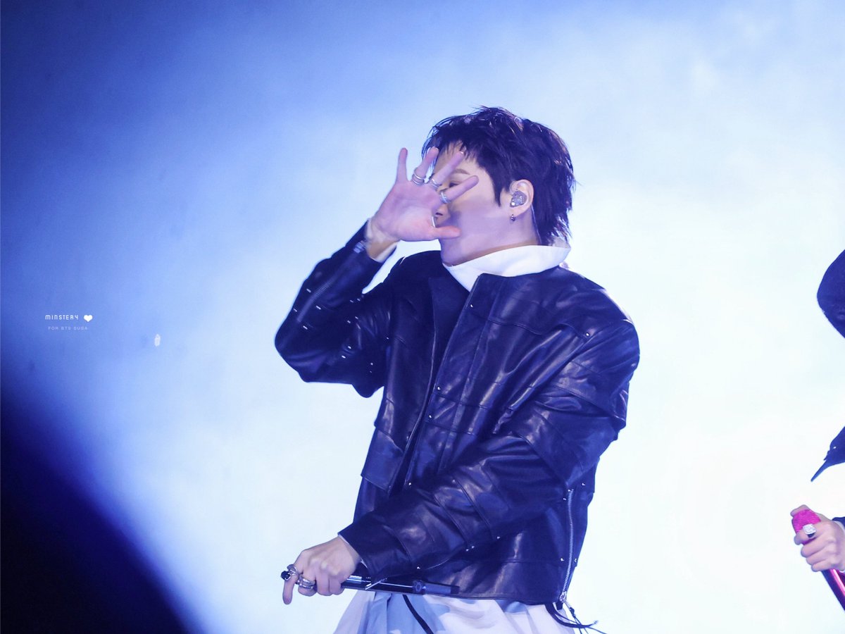 민스터리💫 tweet media