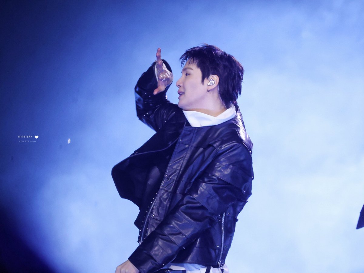 민스터리💫 tweet media