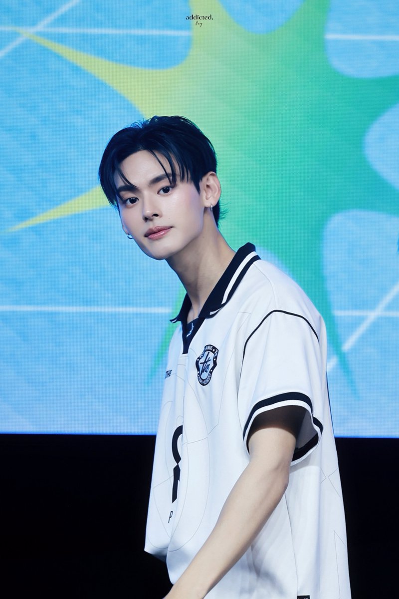 addicted. tweet media