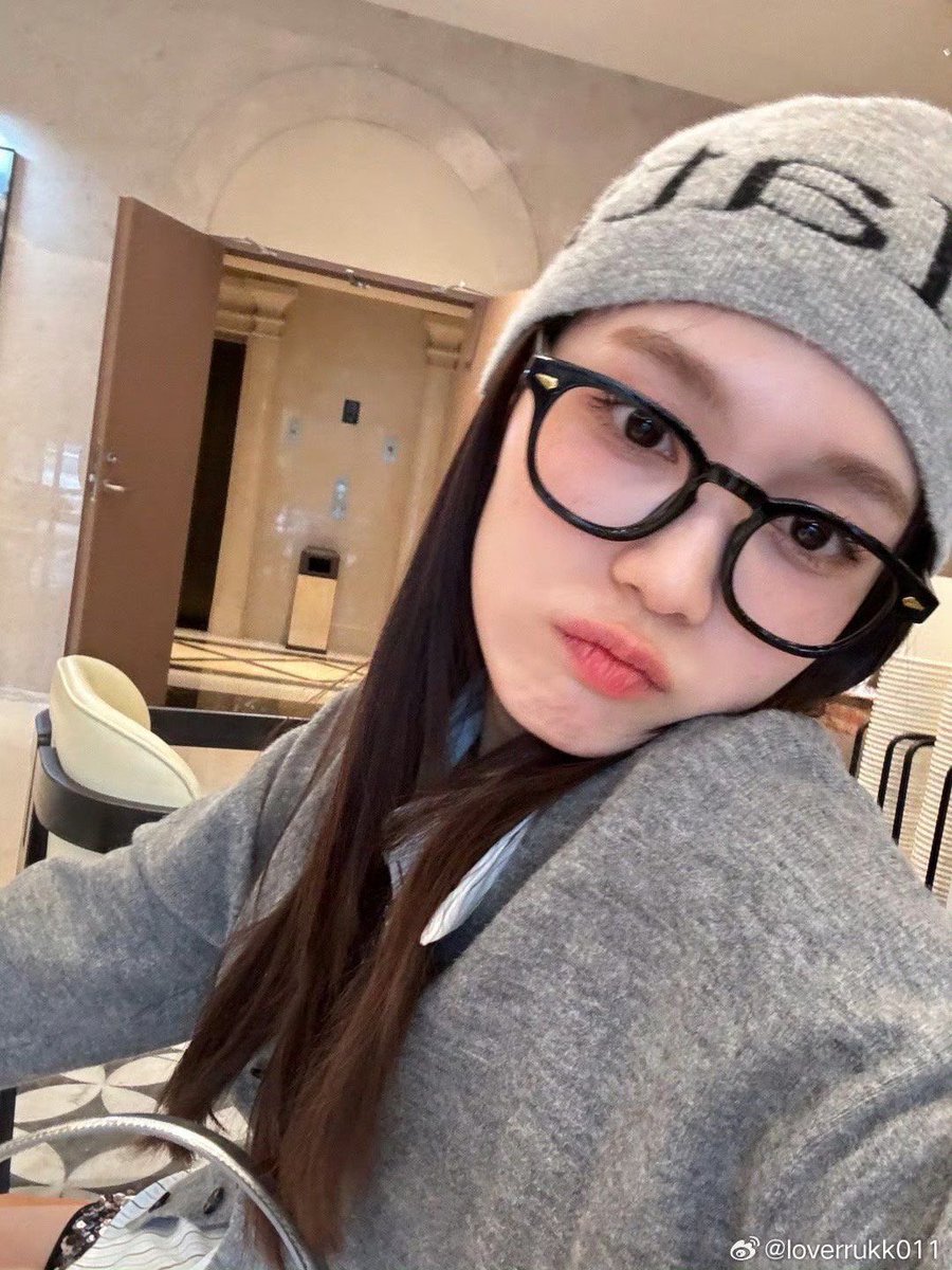 k ⋆⭒˚.⋆ tweet media