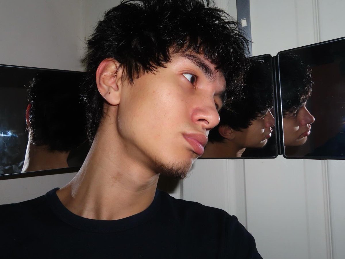 rxwair's tweet image. So sharp 
#mlm #followme #ifb #moothunts