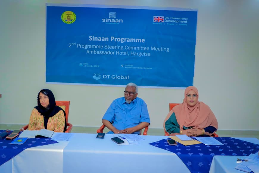 sinaansikastaba's tweet photo. 2nd Programme Steering Committee meeting of the Programme took place in Hargeisa on 11 March. Brought together government and FCDO stakeholders. Focused on progress in waste management, urban greening, and solar solutions in #Burao &amp; #Wajaale. Strong partnerships drive impact. https://t.co/34YsOtcbJE