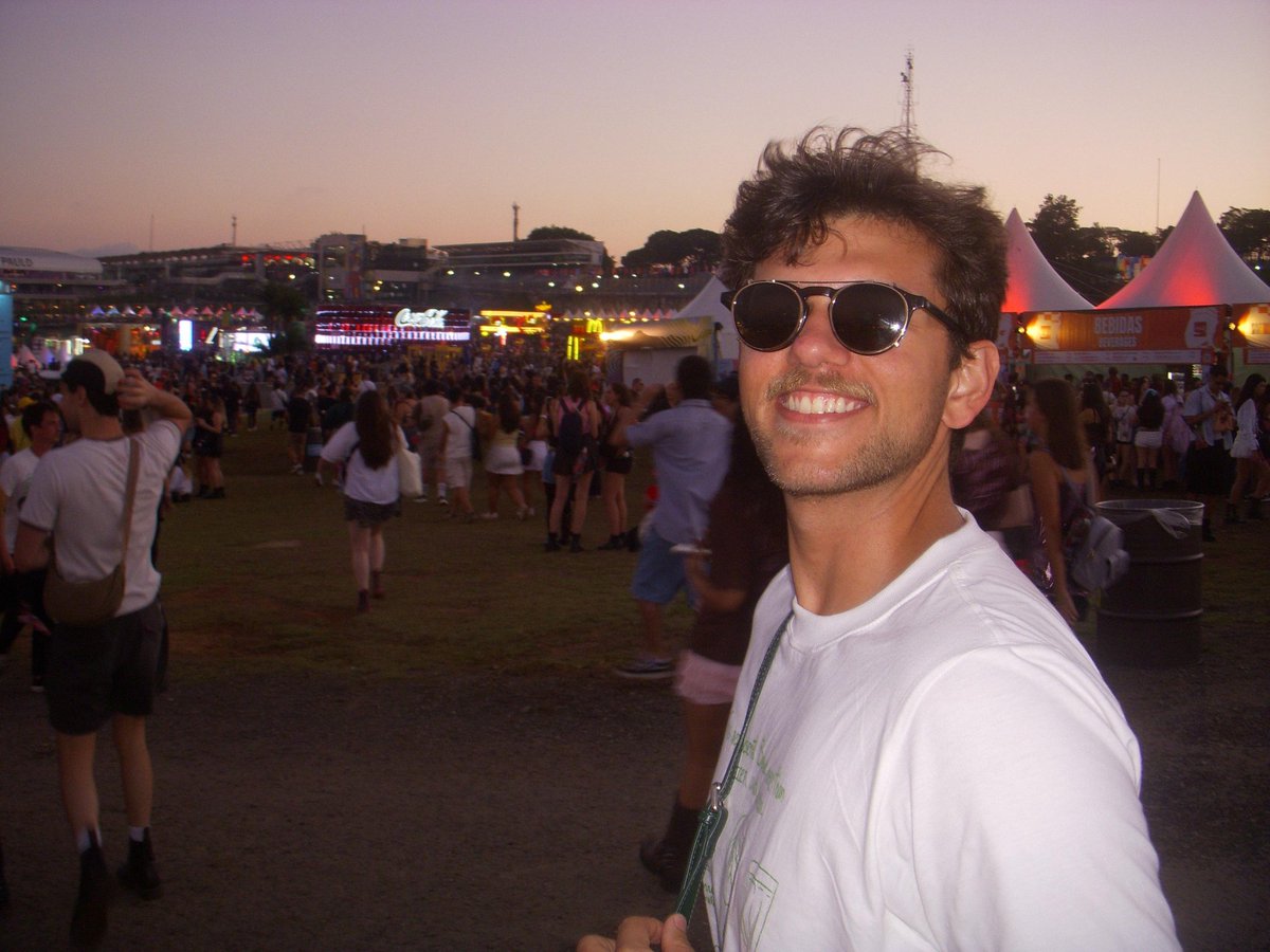 Galetinho Chicken Little tweet media