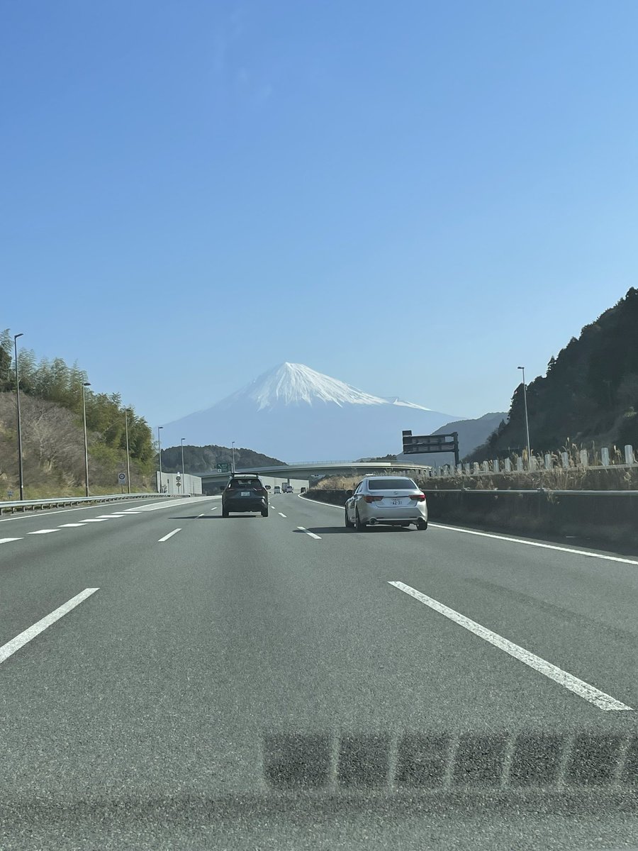 むあきん tweet media