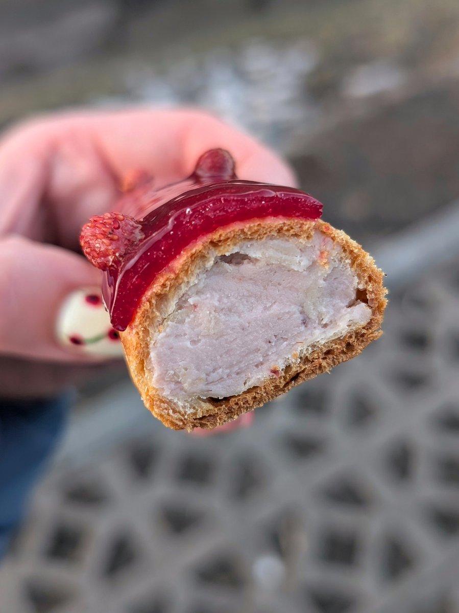 Марічка, що готує шоколадки tweet media