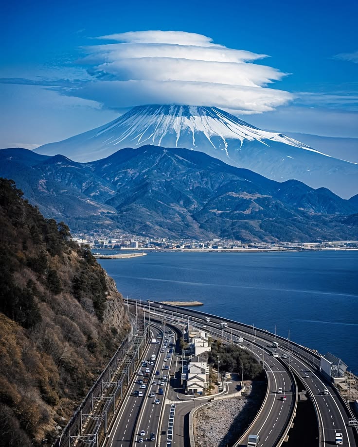 WanderAura 🌍 tweet media