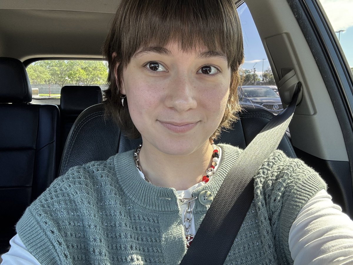 .grace ⊬ tweet media