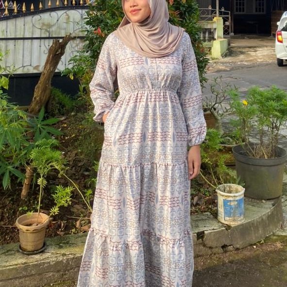 issa gee tweet media