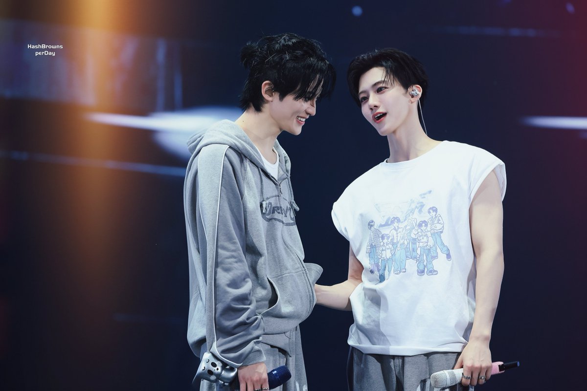 HashBrownsPerDay tweet media