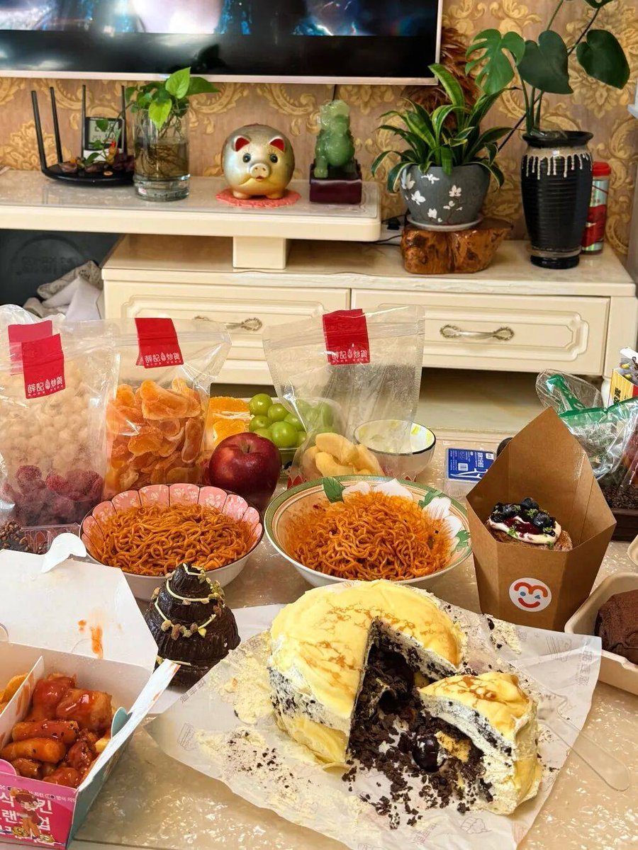 Avenue Book & Co. tweet media