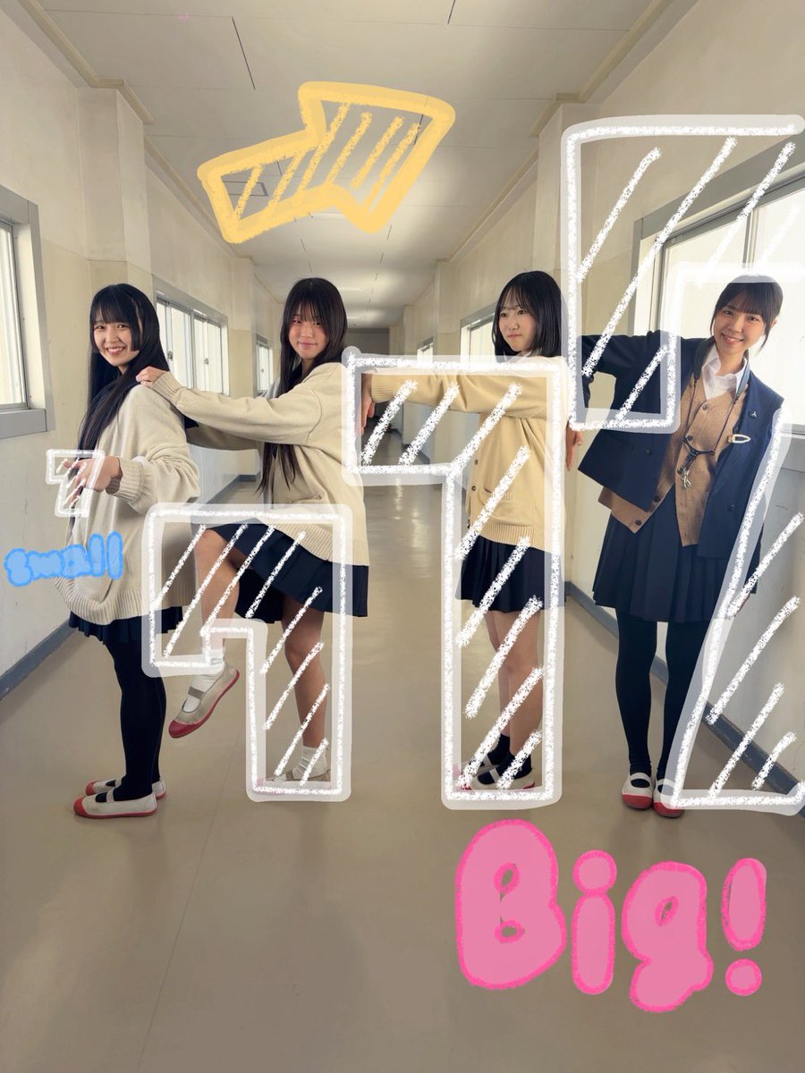 Atsugi_W_S's tweet photo. 【定期演奏会まであと7️⃣日💙】
今日はAWSの係その④！
広報・広報長と演出です🎶
より良い定期演奏会にするため、日々励んでいます💪
パンフレットや2部での様々な演出をお楽しみください🌈
⁡
#あつすい2025 #厚木高校吹奏楽部 #厚木高校 #吹奏楽部 #定期演奏会 https://t.co/O3YsiwHlr8