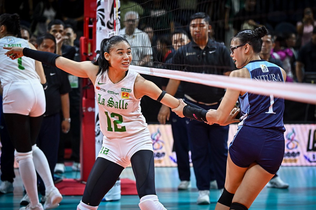 TeamDLSU's tweet photo. Our Alas Angel Canino and Shaina Nitura 🇵🇭
#AlasPilipinas
#UAAPSeason88 

📸 Neo Garcia/UAAP Season 88 Media Team https://t.co/jDzRVTjMTe