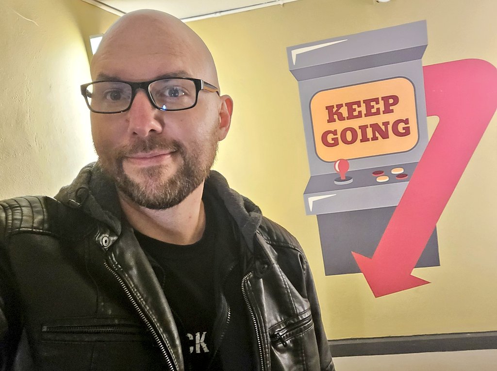 TheChatMan tweet media