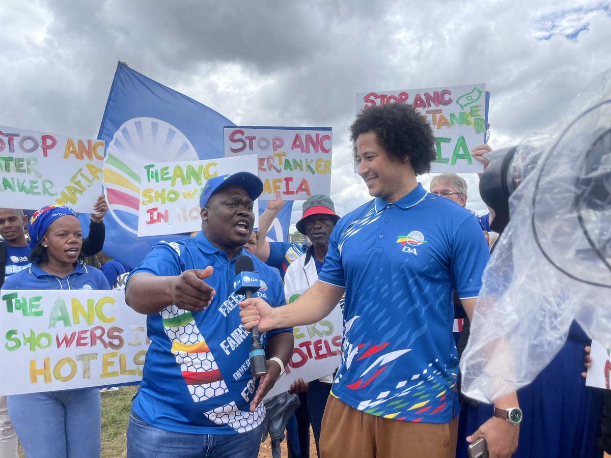 Democratic Alliance tweet media