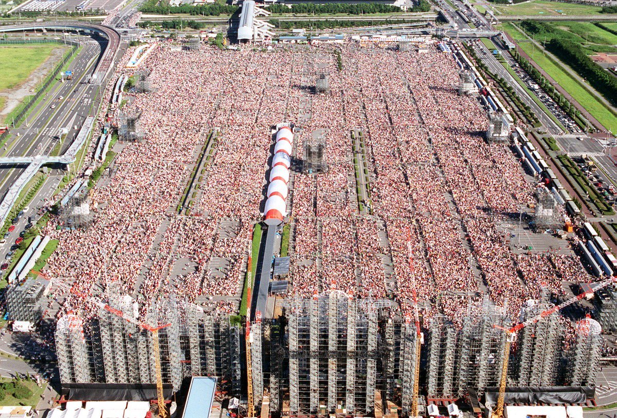 Hate Crave tweet media