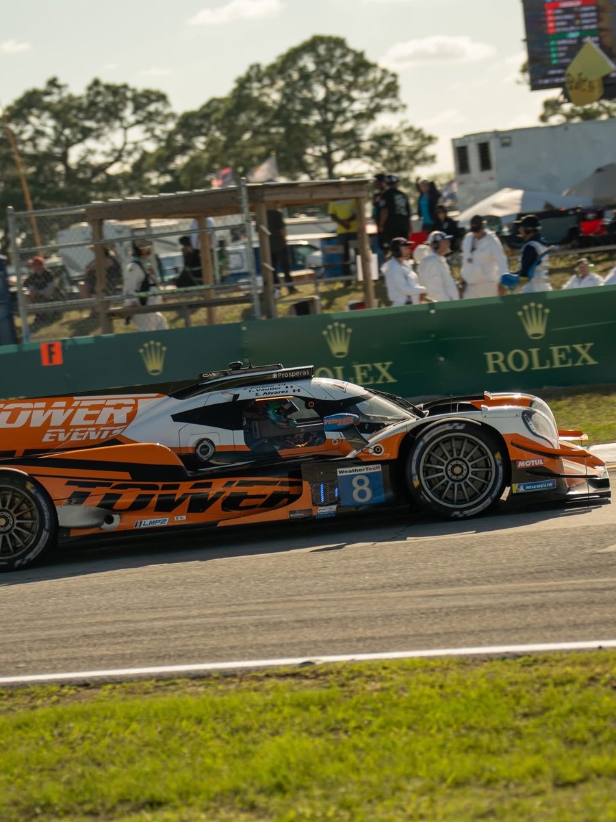 Escudería Telmex tweet media