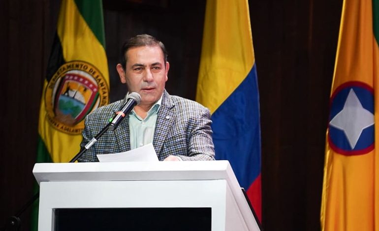 Corrillos tweet media