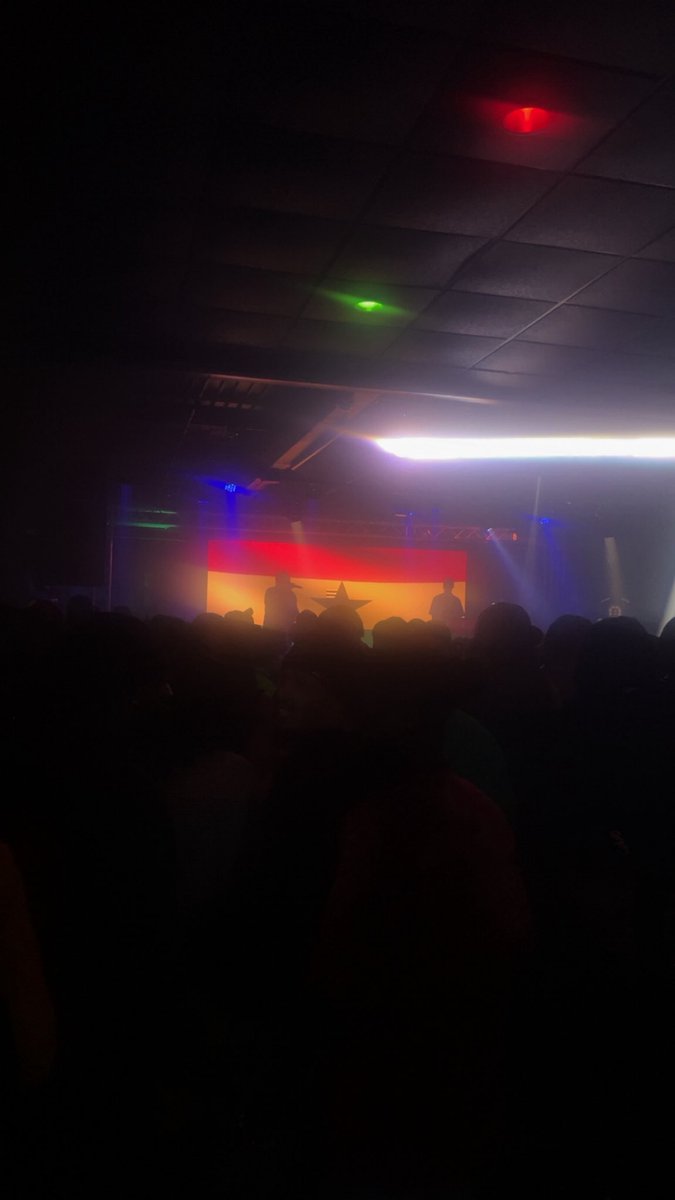 TALE101's tweet photo. Destination Ghana don’t owe me shit! Last night was a vibe. I can appreciate being around a different culture and the music. Switching it up is always a good experience for me. 🇬🇭🐆🥂 https://t.co/VSCpiu3fK6