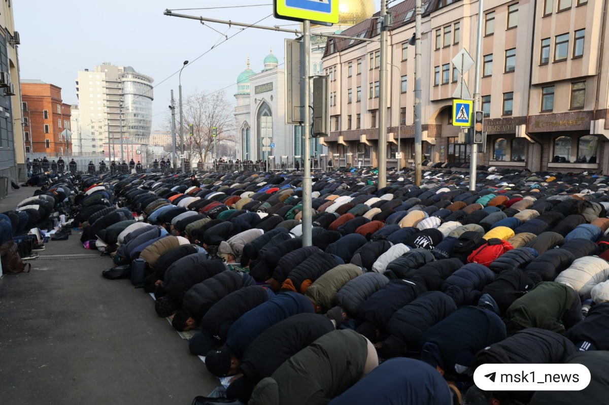 Christians Against War tweet media