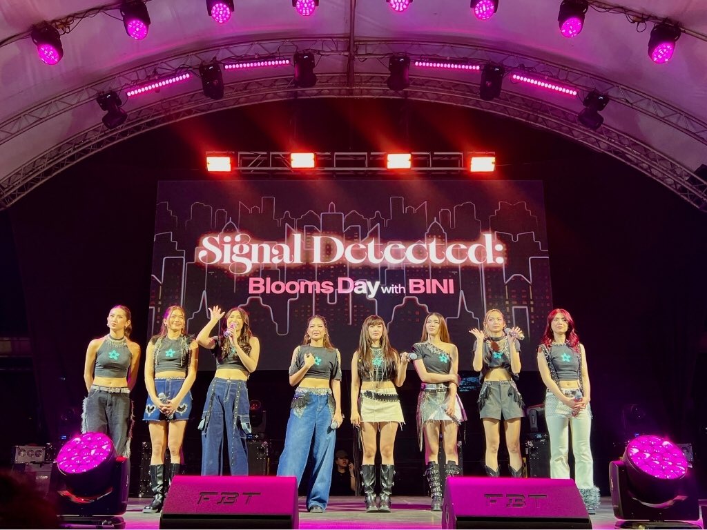 BINI on Weverse 💬 tweet media