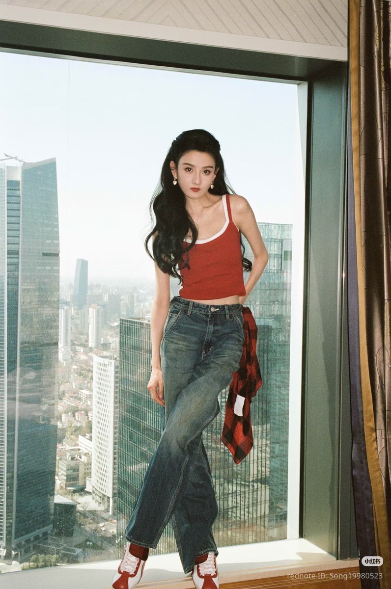 Song Zuer 宋祖儿 Archives tweet media