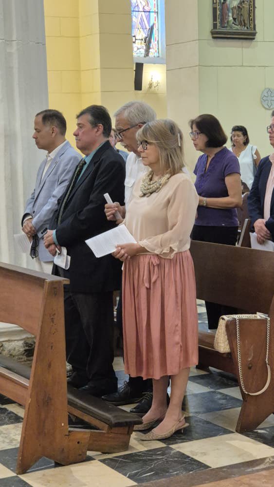 UCarabobo's tweet photo. #Ahora Misa de acción de gracias en la Catedral de Valencia, con motivo del 68 aniversario de la Reapertura de nuestra @UCarabobo, con la presencia de autoridades y la comunidad ucista. https://t.co/xW3M1iZNFg
