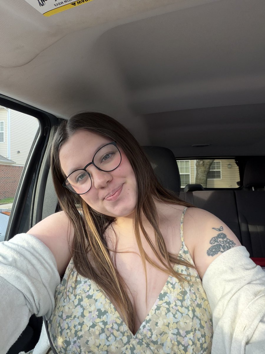 mya |-/ !! tweet media