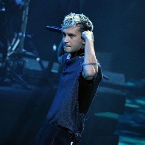 mya |-/ !! tweet media