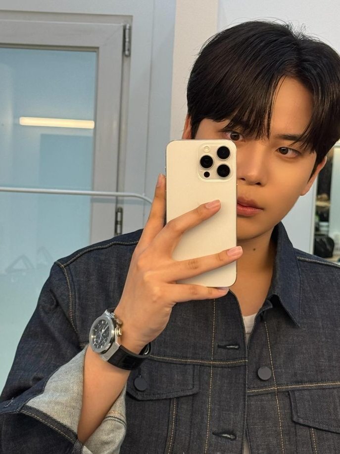 rodeo | yuyu day 🫂 tweet media