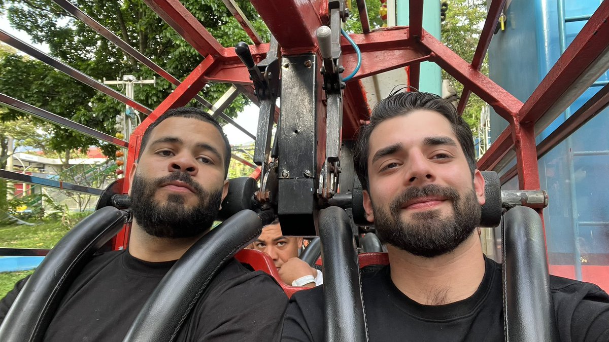 Bearded Man 🧔🏻‍♂️ tweet media