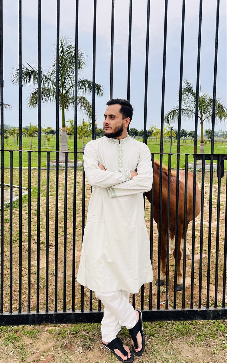 mostak000's tweet photo. ঈদ মোবারক 🌙

#MosTak #eidmubarak https://t.co/2YkFeJzmma