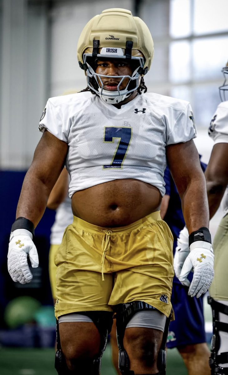 GoldeNDomerz☘️ tweet media