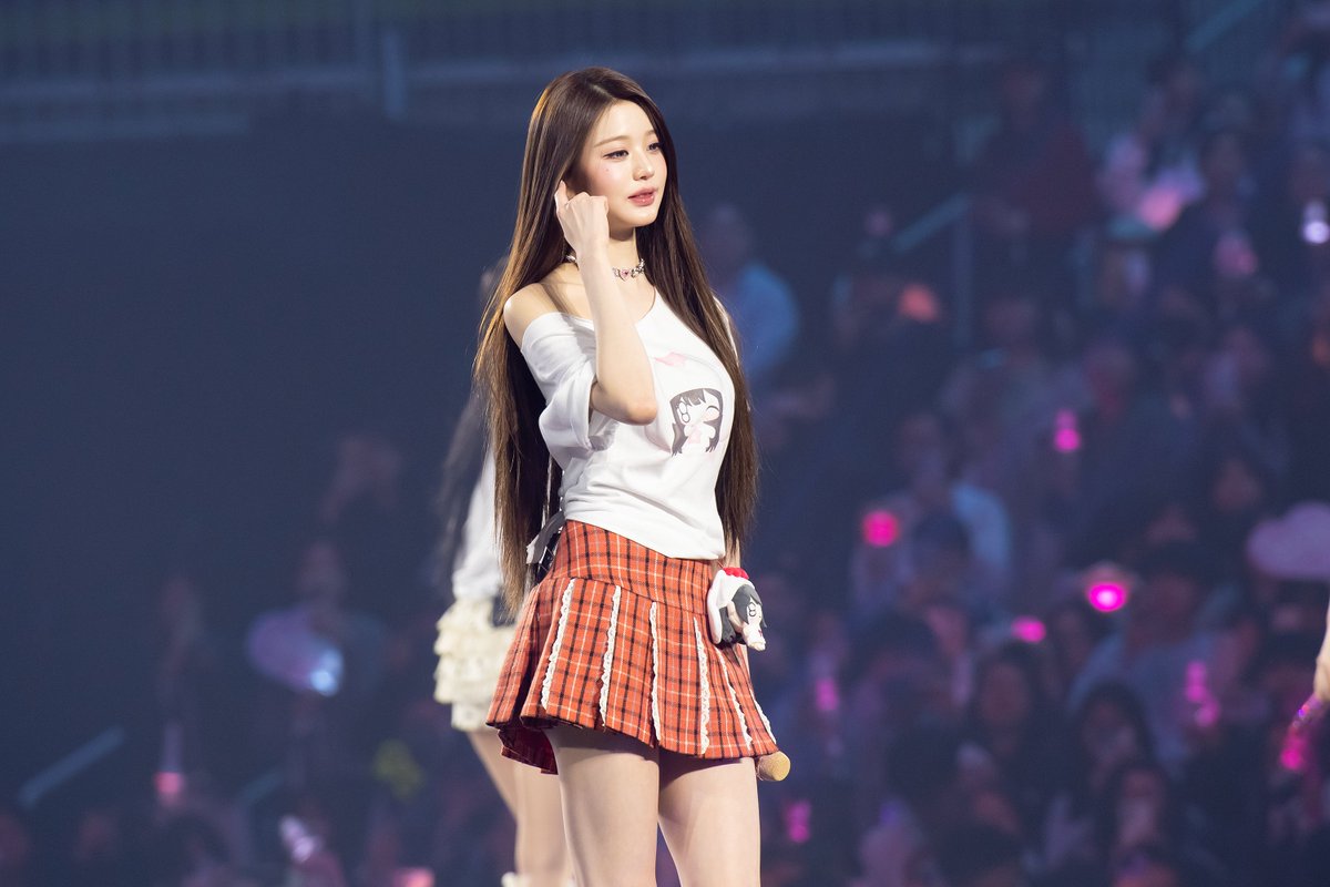 deuxistsh tweet media