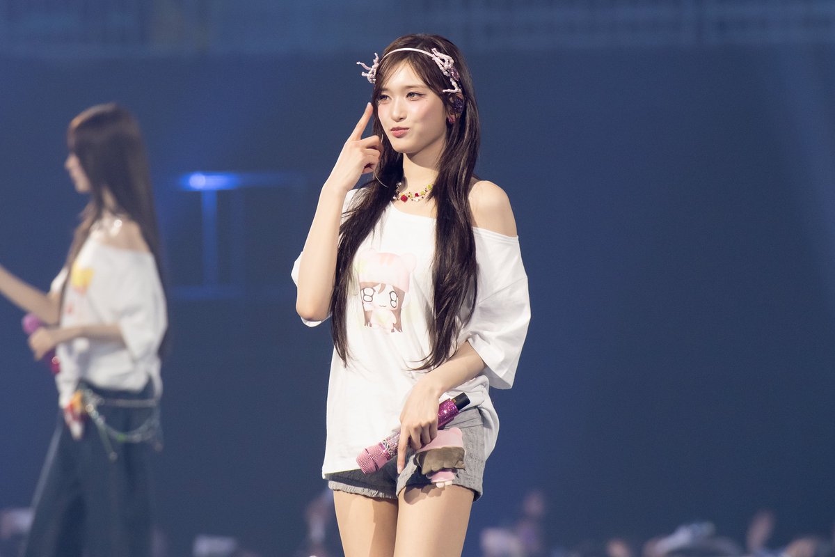 deuxistsh tweet media