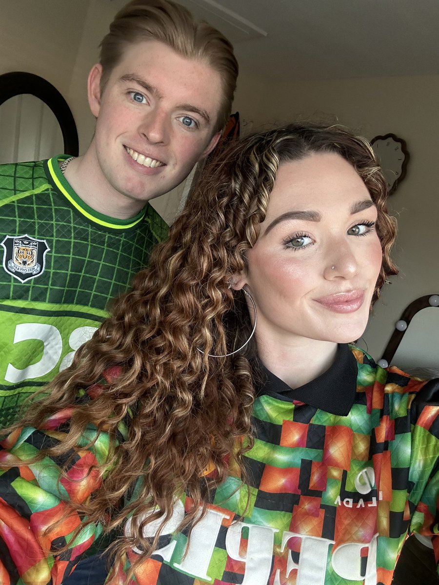 Bobbi Huyton tweet media