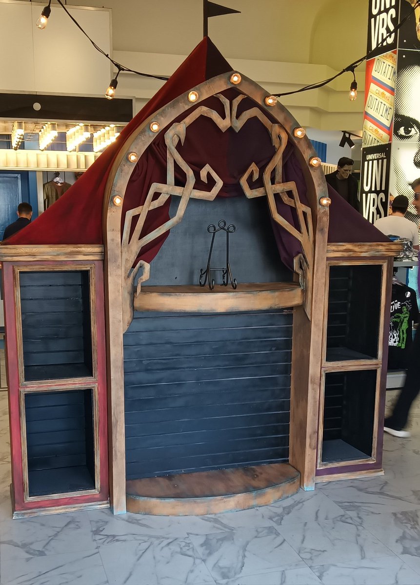 HHN Wiki tweet media