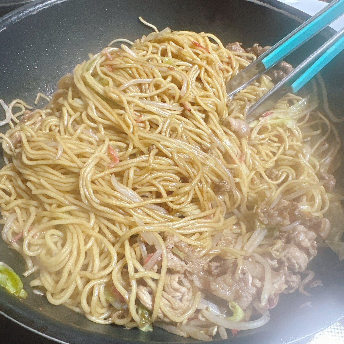 戎橋政造 tweet media