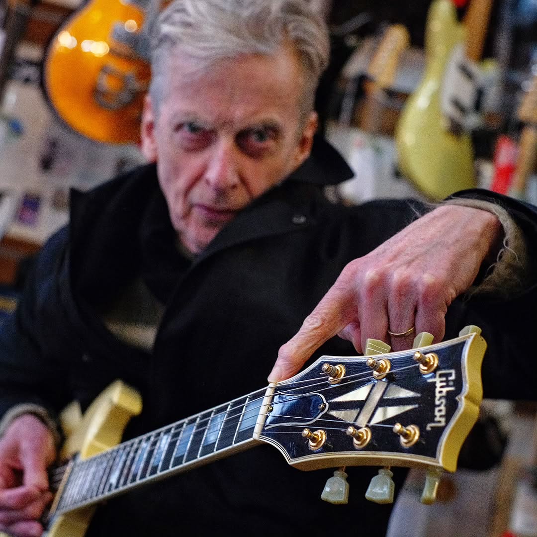 Sabrina, the Teenage Witch 🧙♀️🔔📖🕯️ tweet media