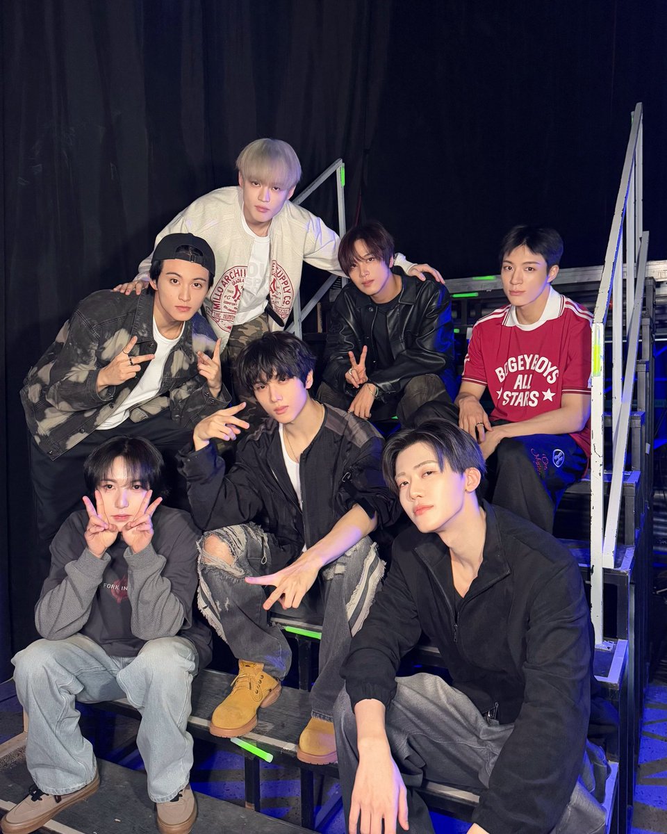 𖠿 Mark tweet media